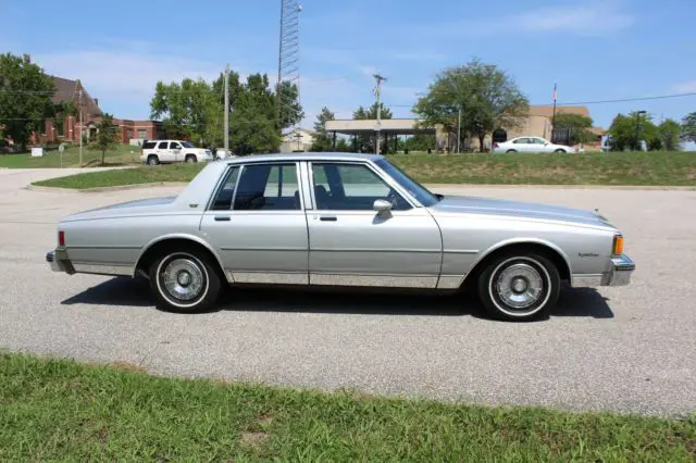 1984 caprice classic. nice original! low mileage!