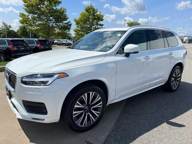 2022 volvo xc90 t5 momentum 7 passenger