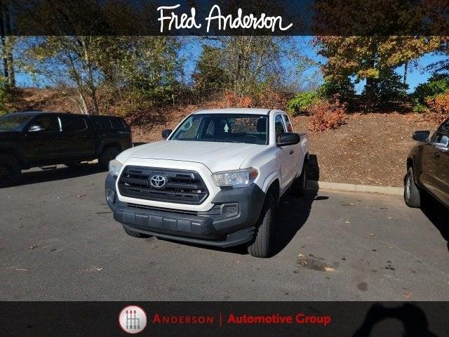 2016 toyota tacoma sr