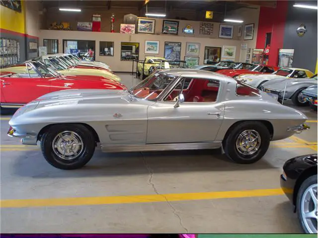 1963 sebring silver corvette split window coupe