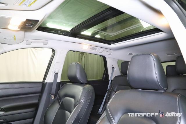 2022 nissan pathfinder sl