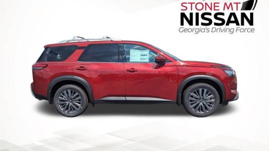 2024 Nissan Pathfinder sl premium package