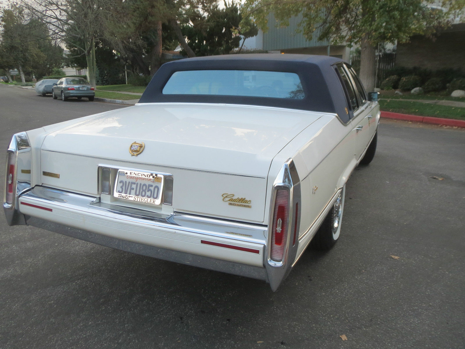1991 cadillac brougham base sedan 4-door 5.0l