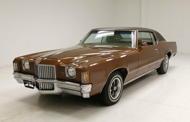 beautiful paint/original interior/numbers matching 400ci v8/cordova vinyl top