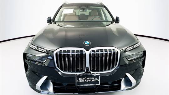 2025 BMW X7