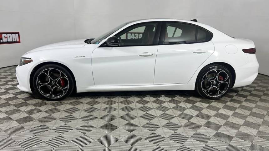2023 alfa romeo giulia veloce
