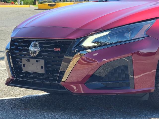 2023 nissan altima sr fwd