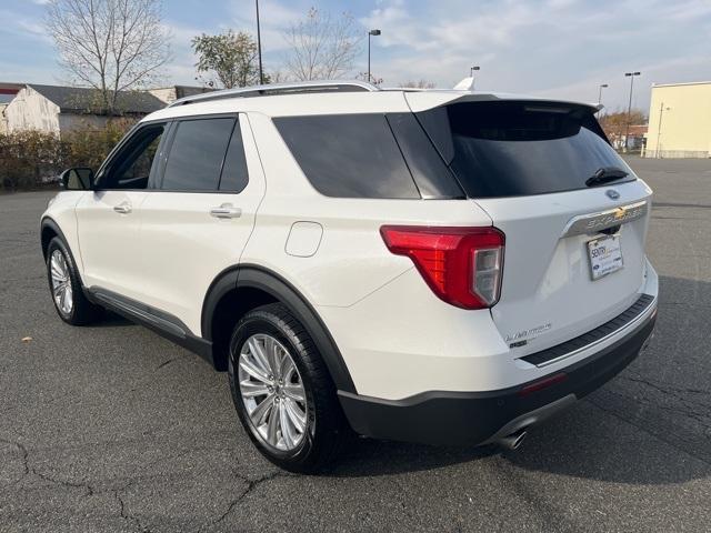 2022 ford explorer limited