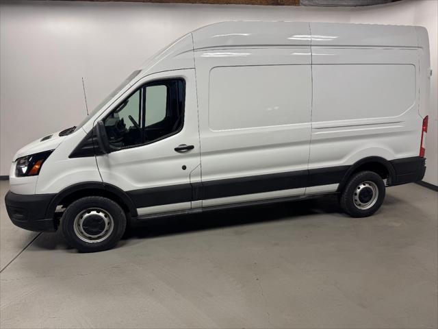 2021 ford transit-250 base