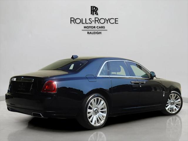 2019 rolls-royce ghost base
