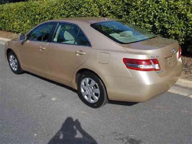 2010 toyota camry le in richmond, va