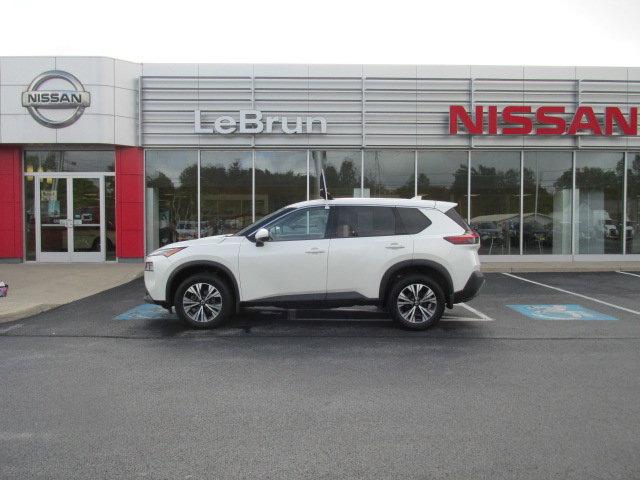 2021 nissan rogue sv