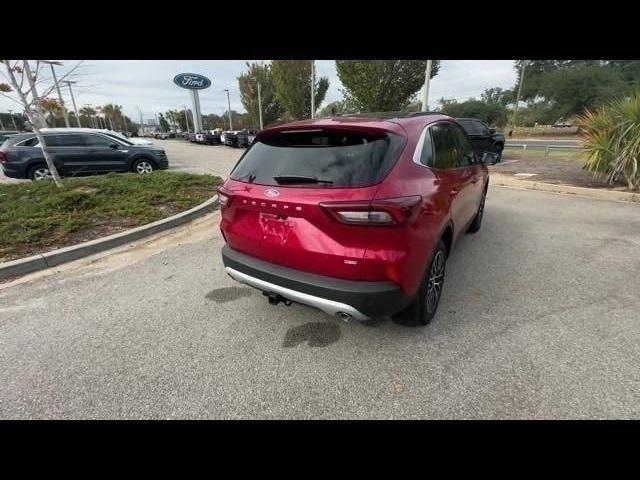 2023 ford escape base