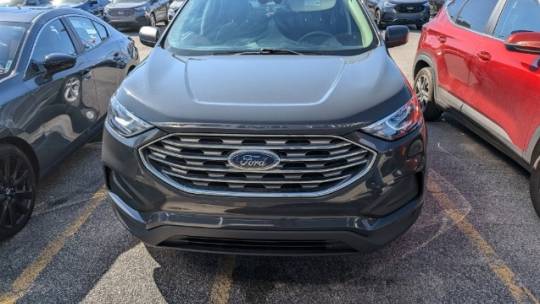 2021 ford edge se