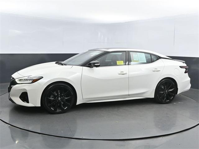 2021 nissan maxima sr