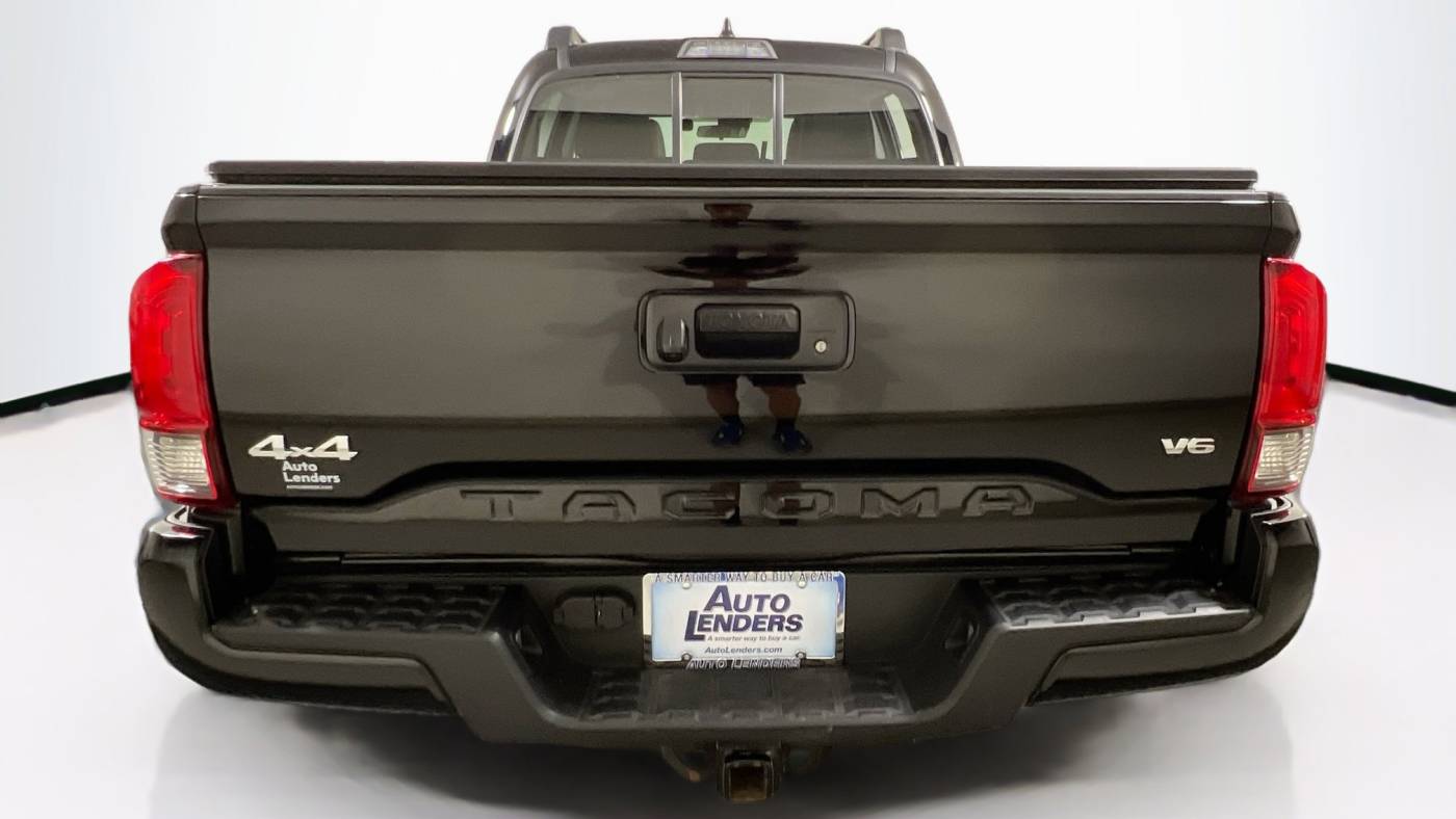 2023 toyota tacoma