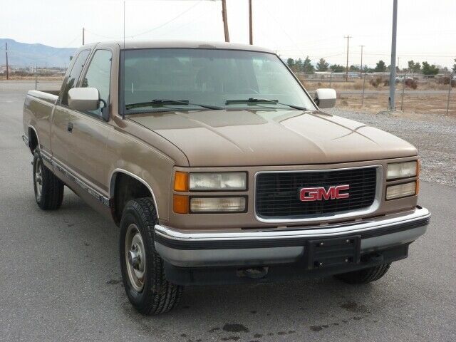 1994 gmc sierra classic 2500 ext cab 4x4 119000 miles 5.7 v8 very very nice xint
