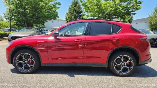 2024 Alfa Romeo Stelvio