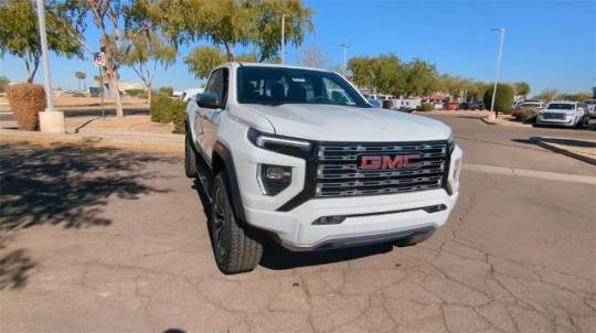2024 GMC Canyon