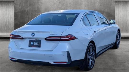 2024 BMW i5