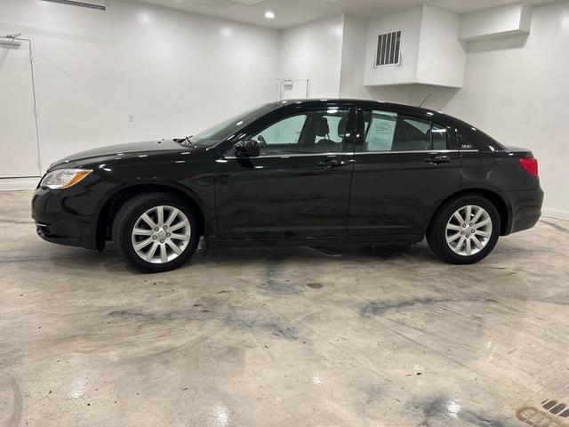 2012 chrysler 200 touring