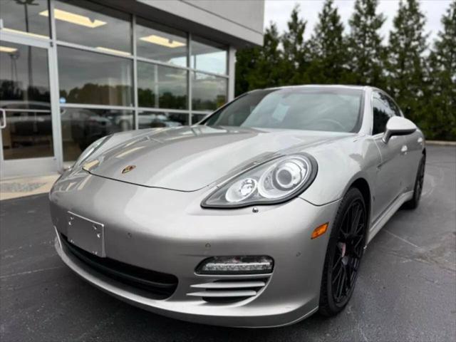 2011 porsche panamera 4s