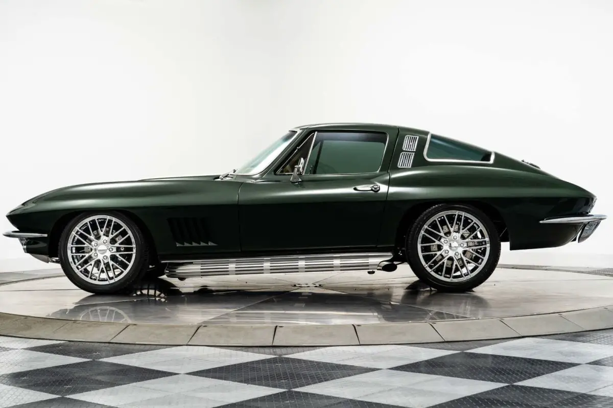 1964 chevrolet corvette restomod 5-speed manual