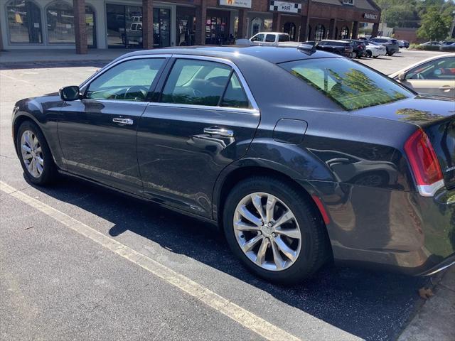 2016 chrysler 300 s