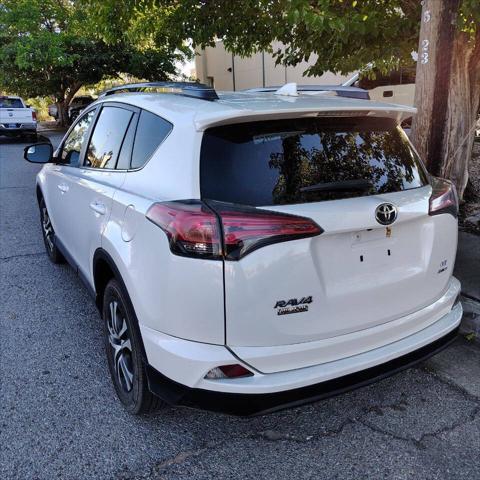 2018 toyota rav4 le