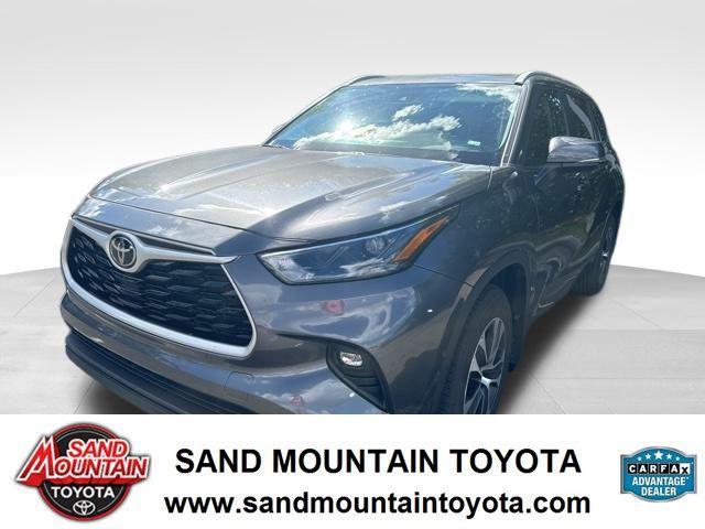 2023 toyota highlander xle