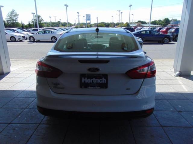 2014 ford focus se se 4dr sedan for sale in dover, delaware