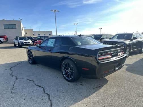 2023 dodge challenger r/t scat pack in waukesha, wisconsin