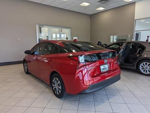 2022 toyota prius le in chester, indiana