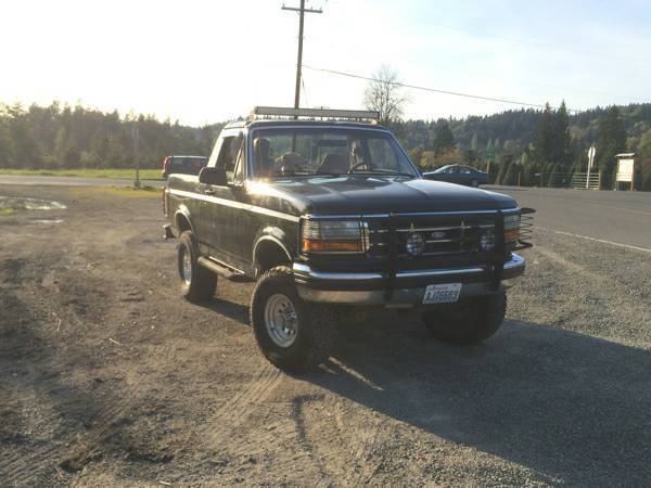 eddie bauer edition / lifted / brand new sound (read below) / drives great