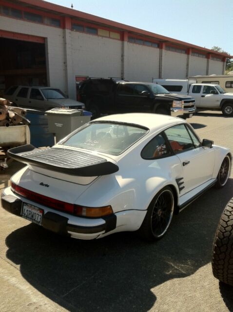 1976 930 505 factory slantnose