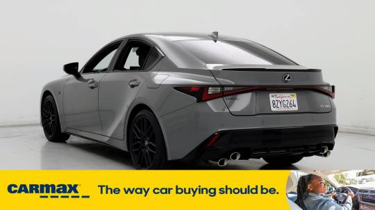 2022 Lexus IS