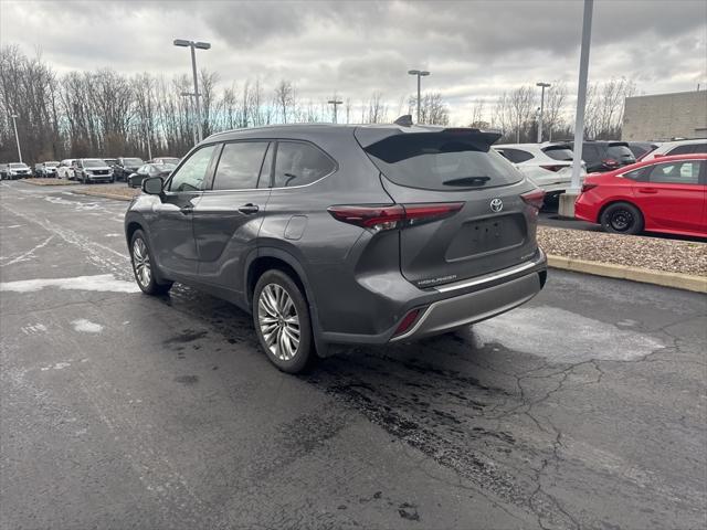 2024 toyota highlander hybrid platinum