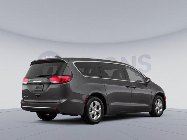 2018 chrysler pacifica touring plus
