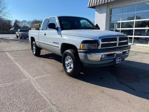 1999 dodge ram 1500 st 4x4 quad cab 138.7 in. wb in fremont, nebraska