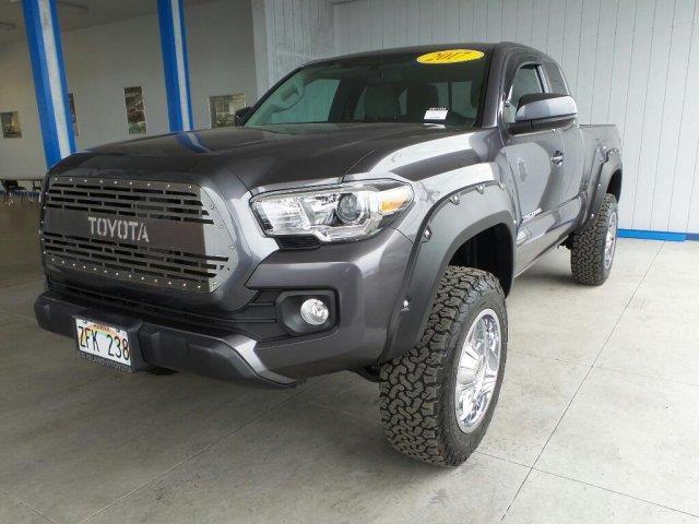 2017 toyota tacoma sr 4x2 sr 4dr access cab 6.1 ft lb for sale in hilo, hawaii