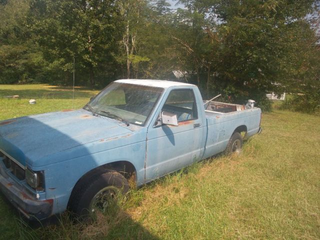 1984 gmc sonoma with 2.2 diesel