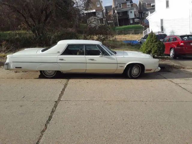 1976 chrysler new yorker brougham 4 door