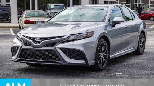 2023 toyota camry se automatic fwd