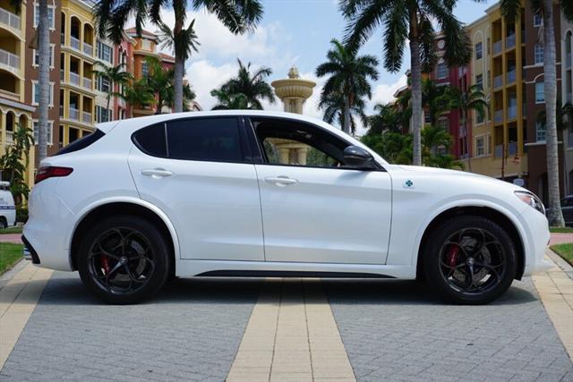 2020 alfa romeo stelvio quadrifoglio
