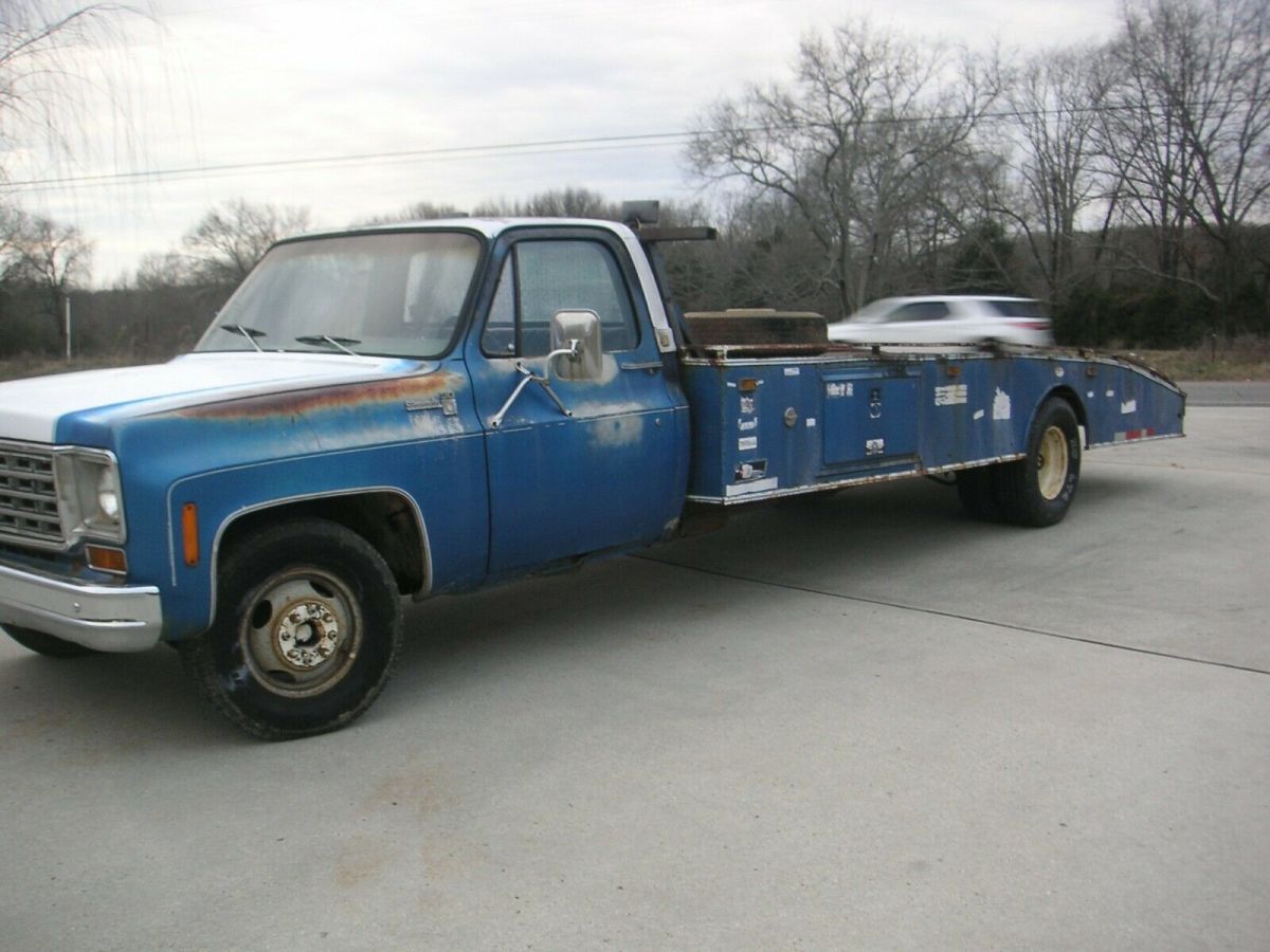 1975 chevrolet c30 car hauler