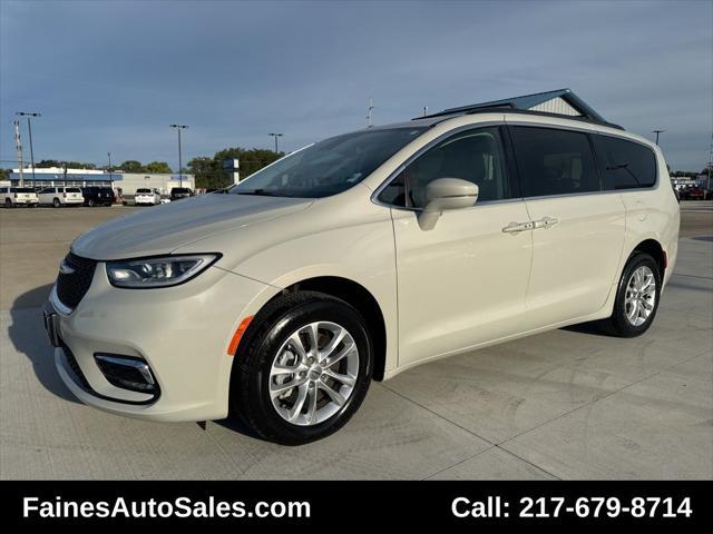 2021 chrysler pacifica touring awd