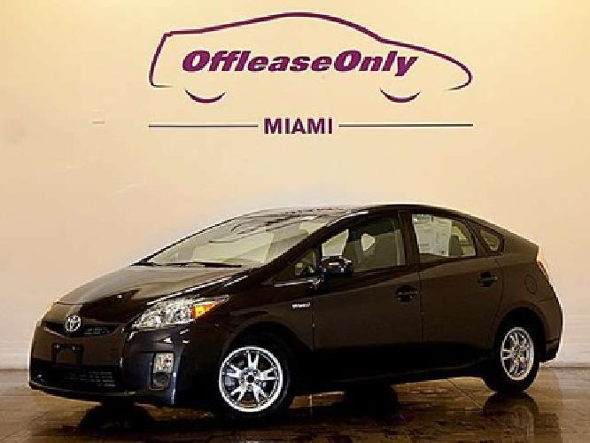 2011 toyota prius hybrid hatback in miami, fl