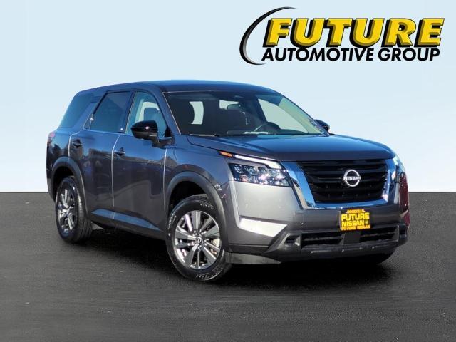 2023 nissan pathfinder s