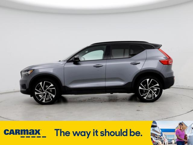 2019 volvo xc40 t5 r-design