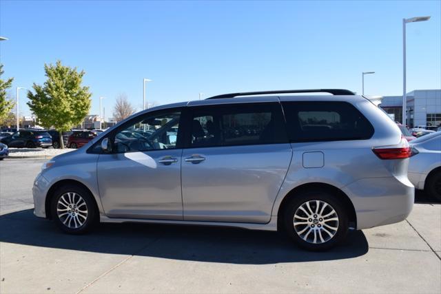 2018 toyota sienna xle